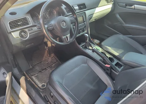 2015 Volkswagen Passat 1.8T Limited Edition from USA, damaged, VIN 1VWAS7A3XFC118478